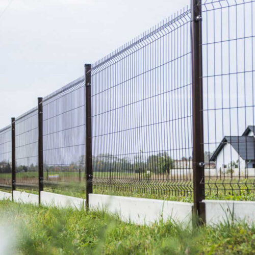 Nowoczesne aranżacje posesji z ogrodzeniem panelowym – inspiracje i pomysły